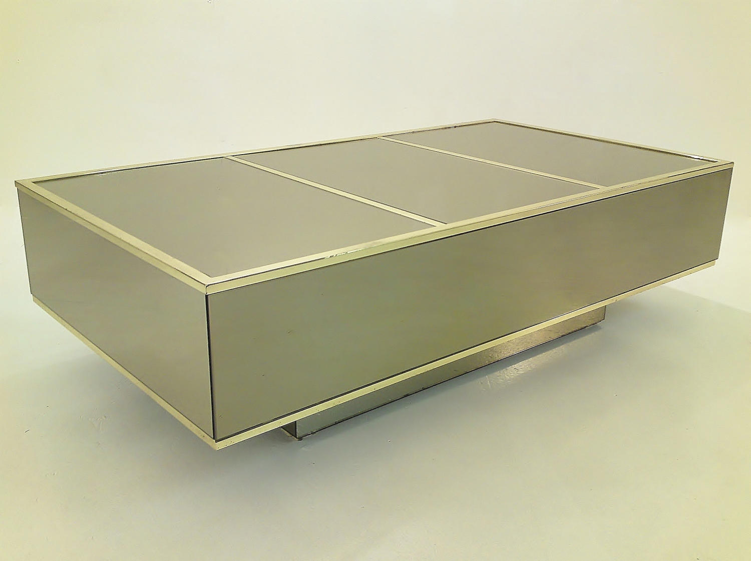 Cidue vintage mirrored coffee table signed Nazareth, 1970`s ca, Italian